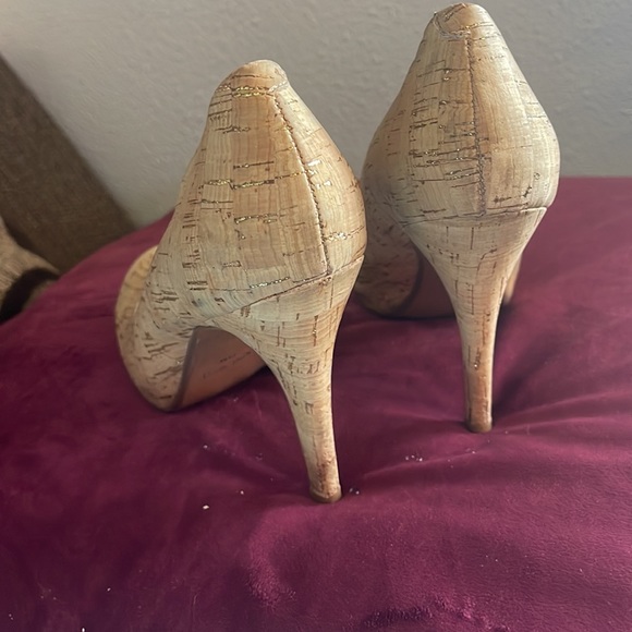 Nine West Heels  cork Upper - Picture 2 of 3